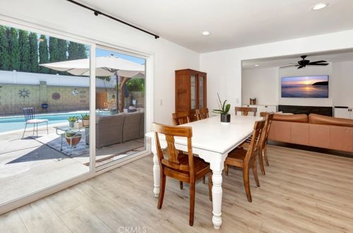 1736 Holbrook St, Anaheim CA  92807-1012 exterior