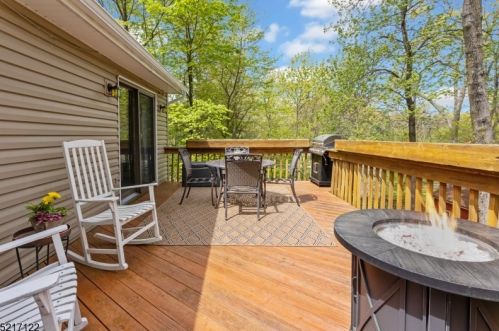 1097 Sussex Tpke, Dover NJ  07869-4206 exterior