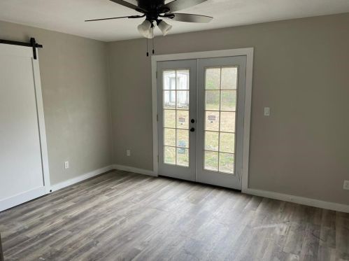 611 Locust St, Whitewright TX 75491-2335 exterior