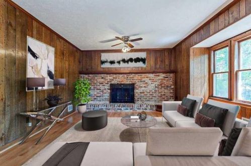 4056 Cherry Way, Lilburn, GA 30047-2612