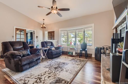 302 Stagecoach Trl, Elizabeth CO 80107-8538 exterior