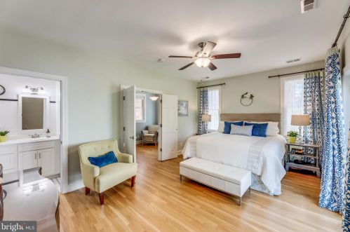 2009 Grace Church Rd, Silver Spring MD 20910-2116 exterior