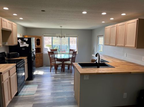 25 Titan Ln, Mason, NH 03048-3324