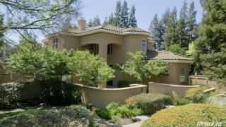 1562 Rialto Ln, Davis, CA 95618-6401