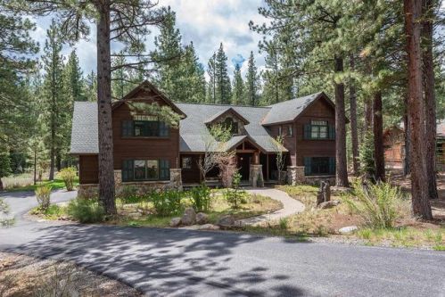 12613 Granite Dr, Truckee, CA 96161-2843