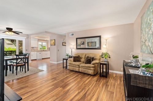 1721 Pepper Dr, El Cajon, CA 92021-3667