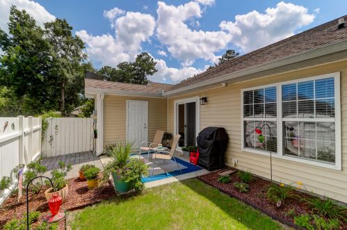 3263 Walter Dr, Johns Island, SC 29455-8161