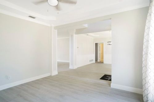 2101 Stonegate Dr, Carrollton TX  75010-4133 exterior