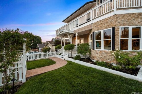 110 Avenida Valencia, San Clemente, CA 92672-4238