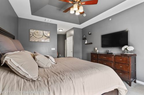 631 Ml Pond Way, Tinton Falls NJ 07724-2478 exterior