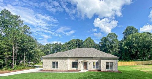 3126 Rich Rd, Marietta, GA 30066-0038