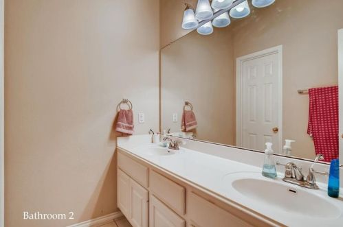 207 Chesapeake Bay Ln, Austin TX  78717-2975 exterior