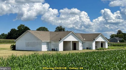 25 Lone Walnut Rd, Walmsley, VA 22435-2873