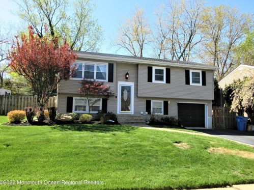 13 Andover Rd, Jackson Twp, NJ 08527-1376