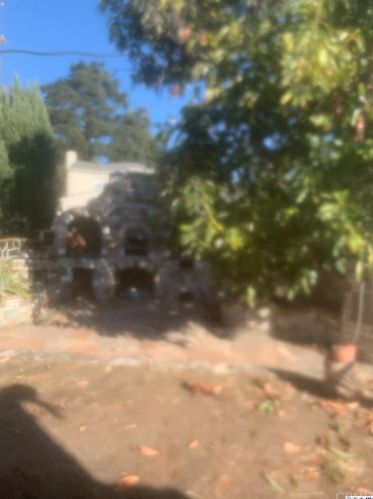 1653 Country Club Dr, Glendale CA  91208-2038 exterior