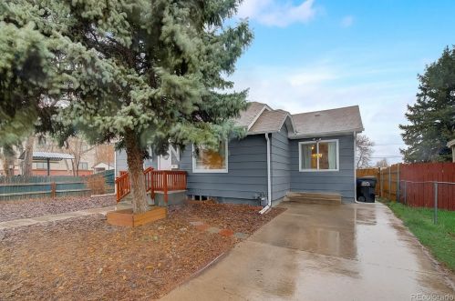 3471 Exposition Ave, Denver, CO 80219-2790