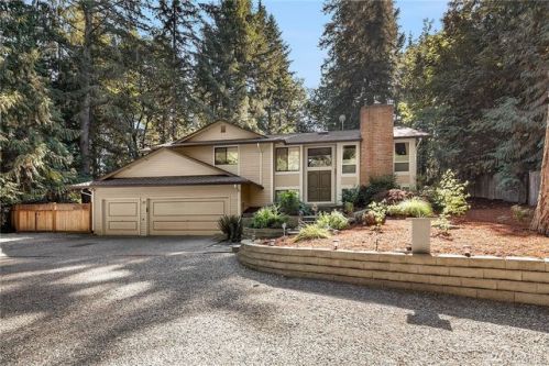 22919 37th St, Redmond, WA 98075-9258