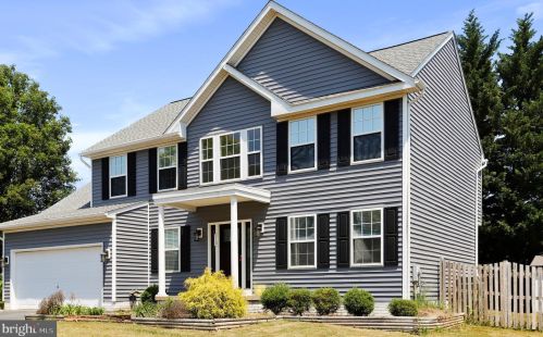 510 Crosswinds Dr, Charles Town WV  25414-3942 exterior