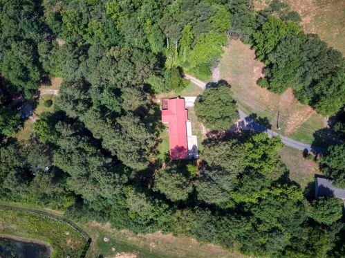 219 Pritchett Dr, Holly Springs, GA 30189-2455