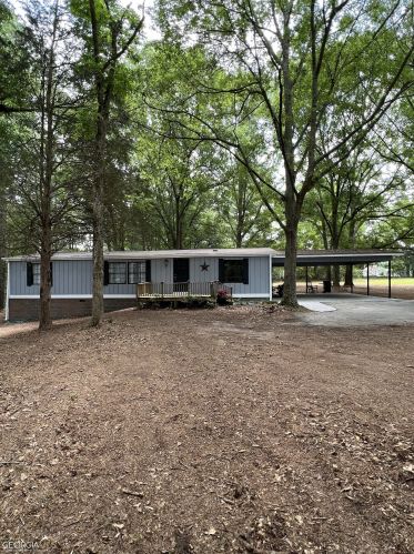 2980 Broadnax Dr, Loganville, GA 30052-4127