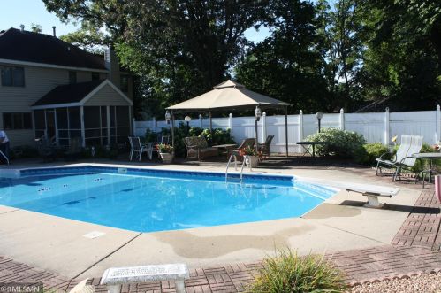 1401 Clear Lake Dr, Otisco, MN 56093-3701