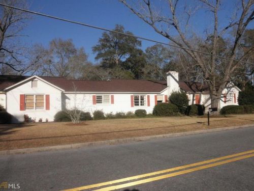 215 Grady St, Statesboro, GA 30458-7131