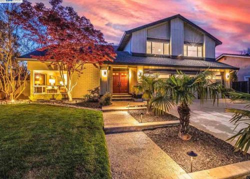 12203 Santa Teresa Dr, San Ramon, CA 94583-2613