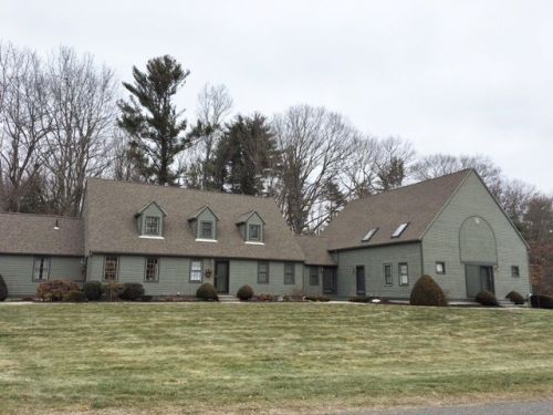 52 Montrose Dr, Stratham, NH 03885-2400