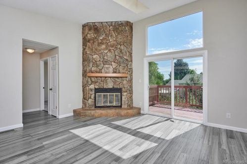 17826 Kepner Dr, Aurora, CO 80017-3308