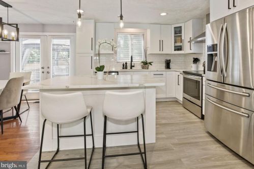 5808 Heming Ave, Springfield VA  22151-2716 exterior