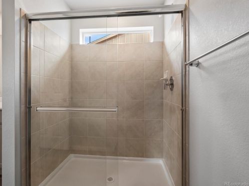 766 Rome St, Aurora CO 80019-3144 exterior