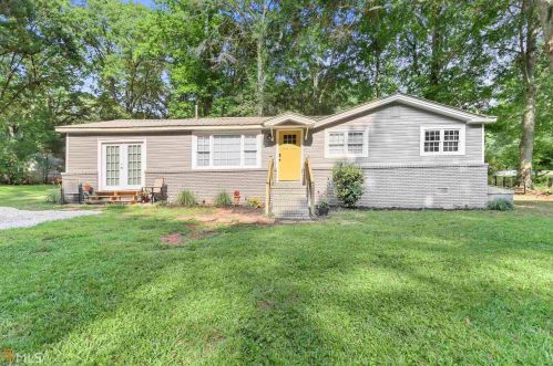 316 Fischer Spur, Newnan, GA 30265-1519