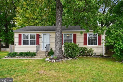 5523 Baskin St, Churchton, MD 20733-9693