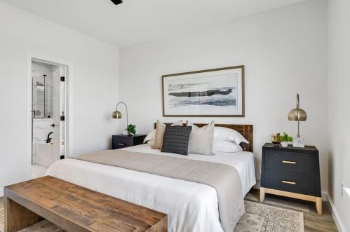 328 Marble Creek Dr, Fort Worth TX  76131 exterior