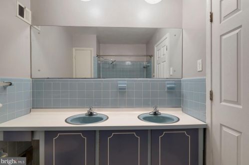 13908 Gate Dr, Silver Spring MD 20906-2208 exterior