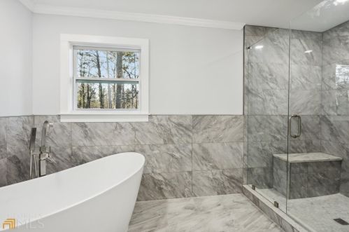 2527 Hatfield Cir, Atlanta GA  30316-3950 exterior