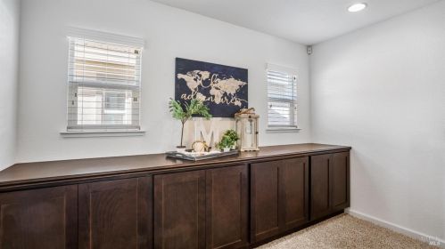 5283 Gramercy Cir, Fairfield CA  94533-6680 exterior