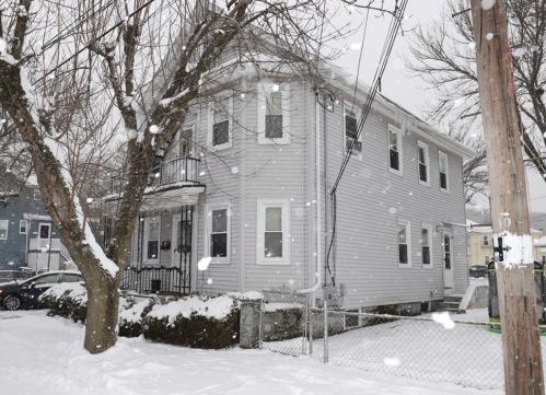 105 Silver Lake Ave, Providence, RI 02909-5439