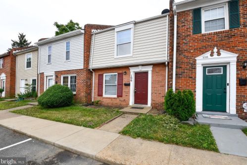 106 Hickok Cir, Fredericksburg, VA 22401-2712