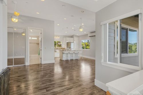 84-894 Farrington Hwy, Nanakuli, HI 96792
