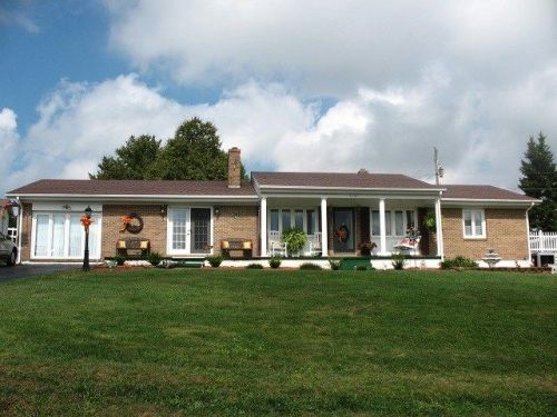 3137 Poplar Knob Rd, Meadowcreek VA  exterior