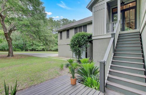 4637 Lazy Creek Ln, Wadmalaw Is SC  29487-7066 exterior