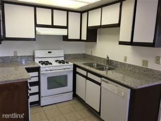 632 Harvard St, Glendale CA  91205-4900 exterior