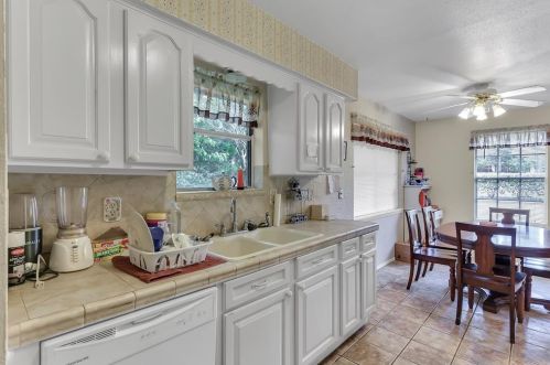 2229 Teas Nursery Rd, Conroe TX  77304-4616 exterior