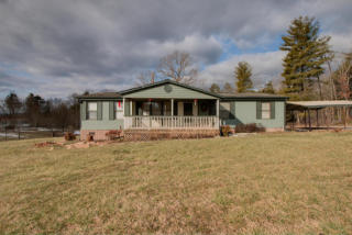 67 Beaver Creek Dr, Wirtz, VA 24184-4307