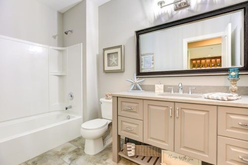 2525 Condon Ct, Saint Paul MN  55120-1679 exterior