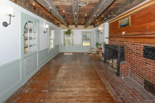 104 Webbs Mills Rd, Frye Island ME  04071-6316 exterior