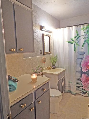 4264 Washington St, Englewood CO 80113-5853 exterior