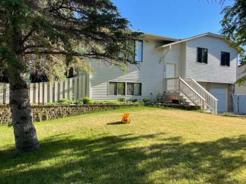 760 126th Ave, Minneapolis, MN 55434-3142