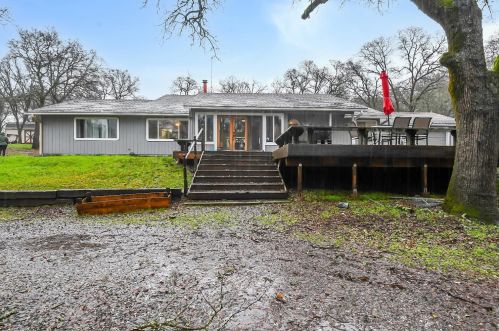 7209 Redhill Rd, Browns Valley, CA 95918-9647